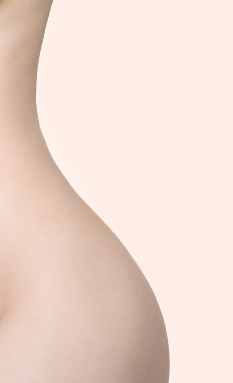 Bassin d'une femme afin d'illustrer la chirurgie esthétique du corps pratiqué chez Concept Clinic à Genève